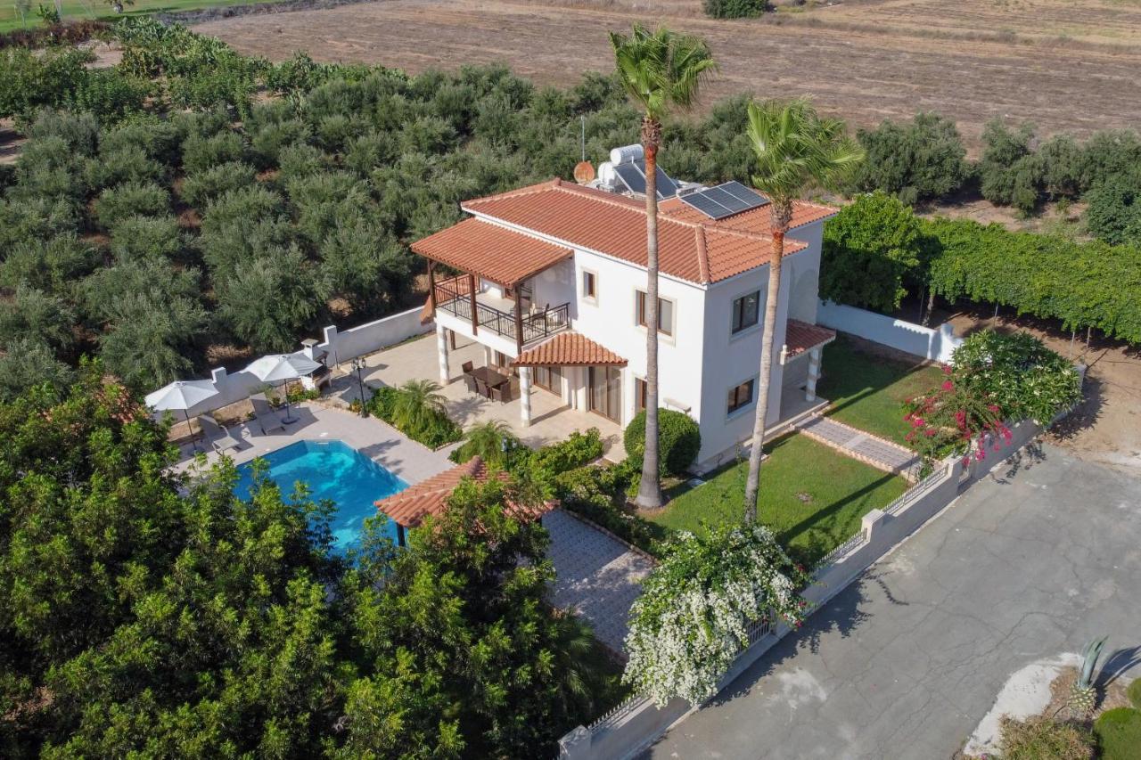 Villa Paradise Paphos Esterno foto