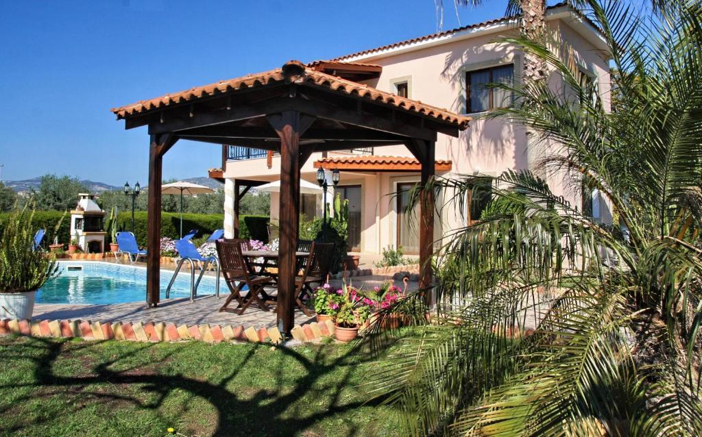 Villa Paradise Paphos Esterno foto